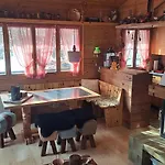 Cozy Swiss Mountain Daire